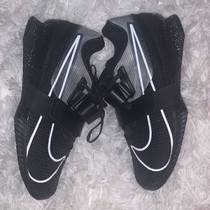 Nike Romaleos 4 weightlifting sneakers